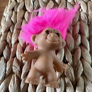 Vintage Treasure Trolls Pink hair